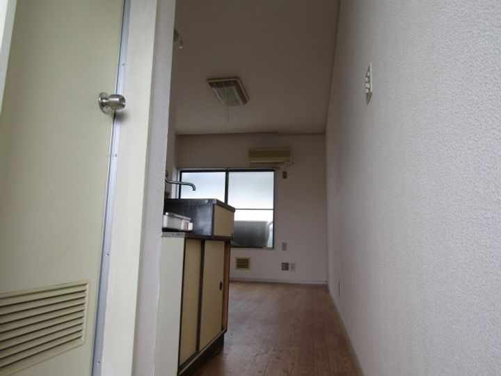 美しの森ハウスBの内装