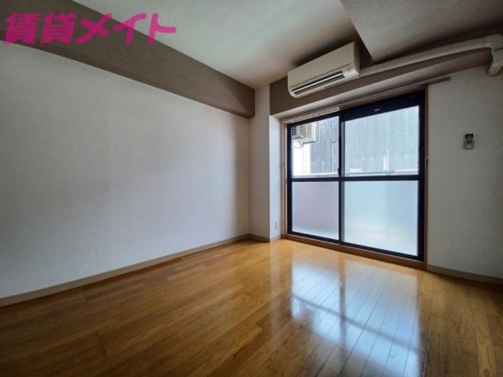 ボナールの内装