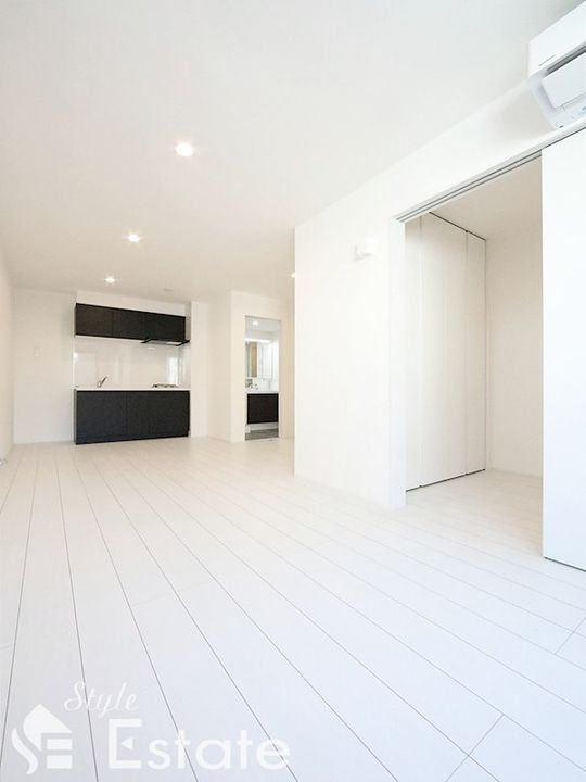 愛知県名古屋市熱田区六番2(アパート)の賃貸物件の居間