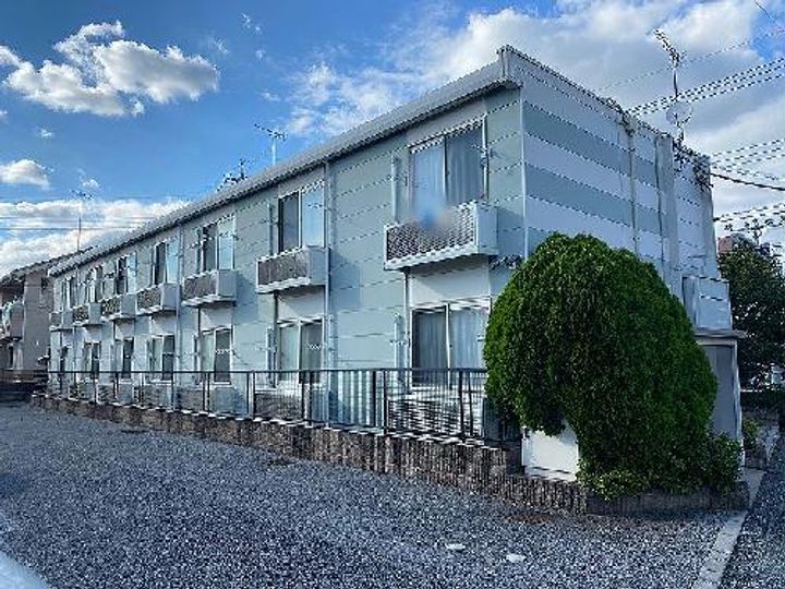 レオパレスプリムローズ野沢の外観