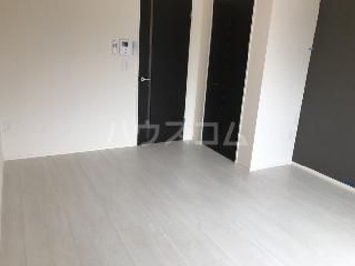 スレッド (日高市上鹿山マンション新築工事)の居間