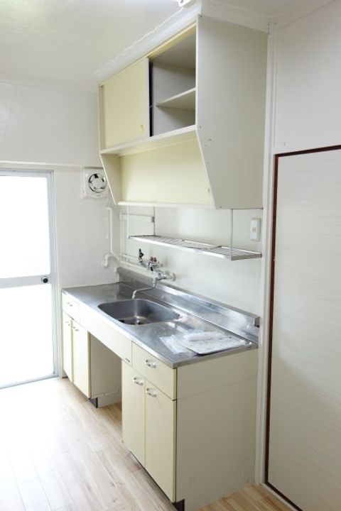 滋賀県彦根市鳥居本町(マンション)の賃貸物件のキッチン