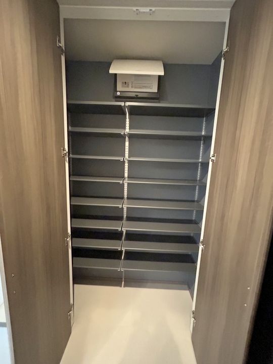 東京都千代田区神田神保町2(マンション)の賃貸物件の玄関