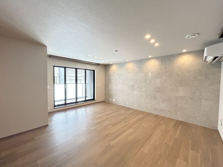 東京都千代田区神田神保町2(マンション)の賃貸物件の居間