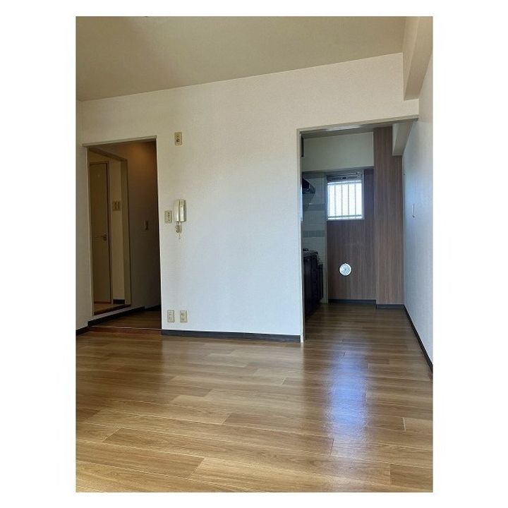 セントエルモ高石の居間