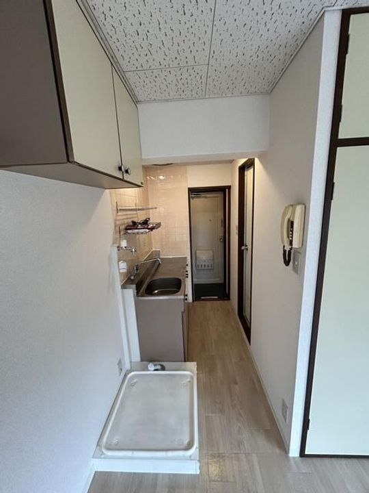 神奈川県横浜市保土ヶ谷区西谷3(マンション)の賃貸物件の玄関