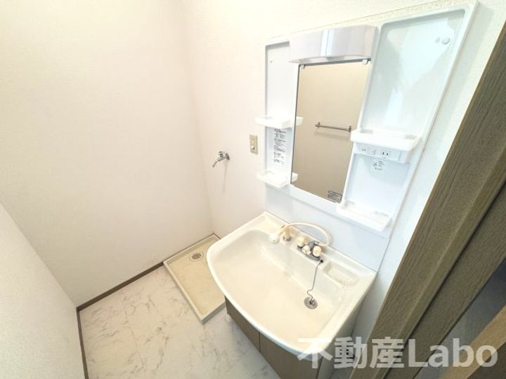 徳島県板野郡藍住町住吉字神蔵(アパート)の賃貸物件の内装