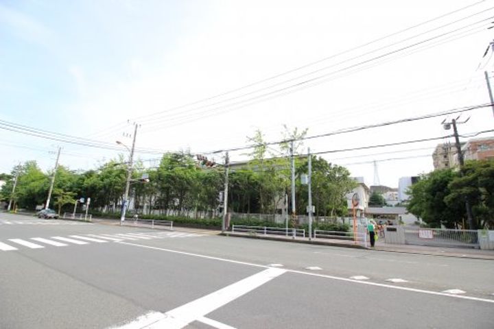 本多荘の周辺