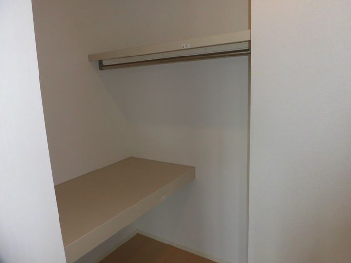 ウィステリア八幡の内装