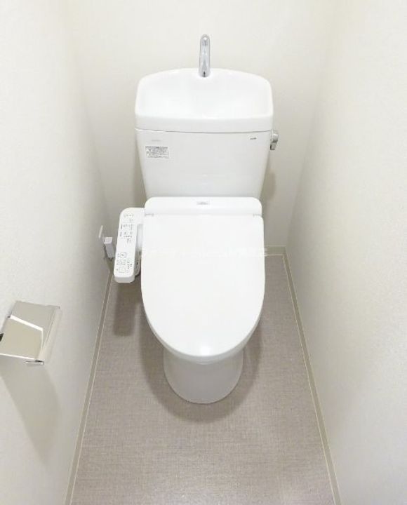 プレサンスジェネ浅草WESTの内装