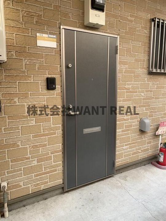 アウラ小平の玄関