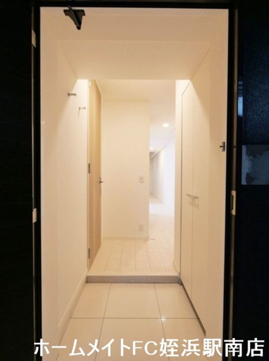 福岡県糸島市前原中央2(マンション)の賃貸物件の玄関