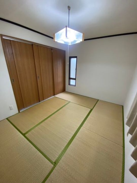 ライブタウン神宮の内装