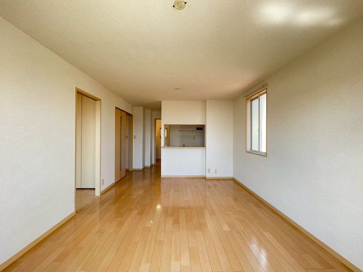 広島県呉市吉浦中町3(アパート)の賃貸物件の居間