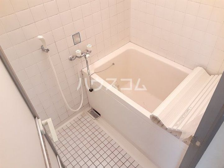 エクセルフラットの風呂