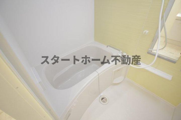 徳島県鳴門市大麻町姫田字北長田(アパート)の賃貸物件の風呂
