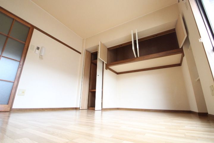 フェリーチェ大町駅前の内装