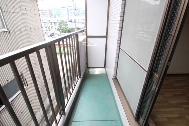 フェリーチェ大町駅前の内装