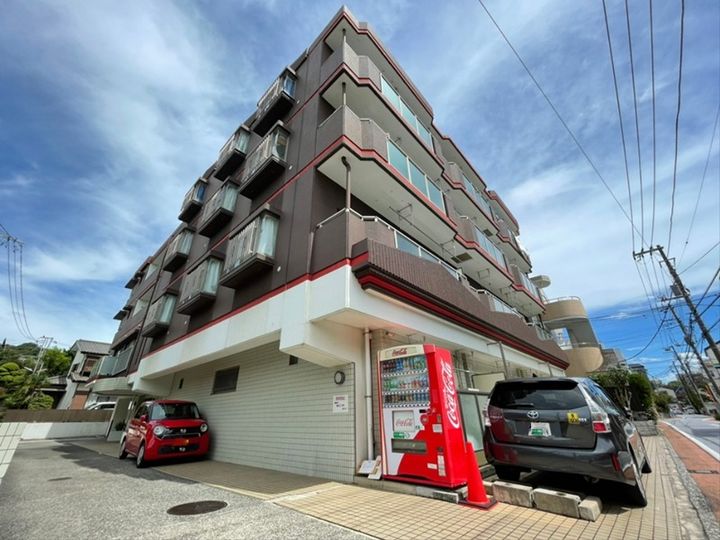 神奈川県藤沢市西富1(マンション)の賃貸物件の外観