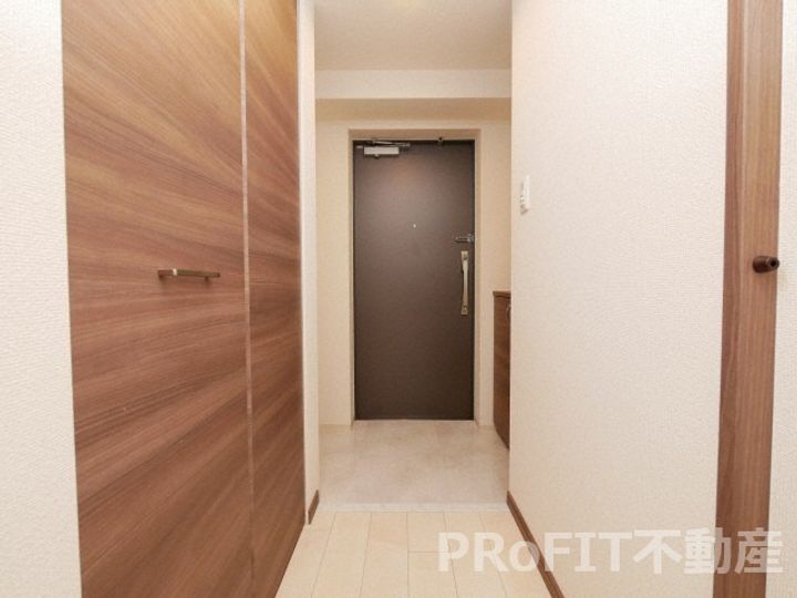 大阪府大阪市浪速区戎本町2(マンション)の賃貸物件の玄関