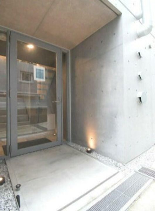 東京都新宿区新宿6(マンション)の賃貸物件の地図