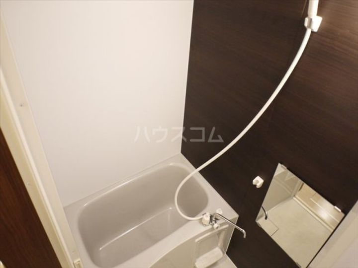 ヴィシェット大倉山の風呂