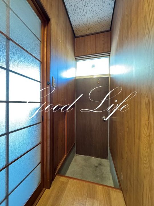 兵庫県加古川市加古川町粟津(アパート)の賃貸物件の玄関