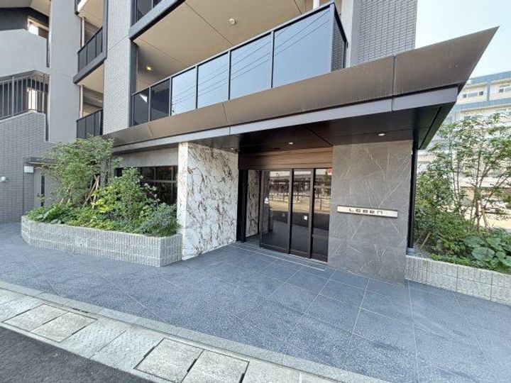 レーベン谷山中央LIBERTE303号の地図