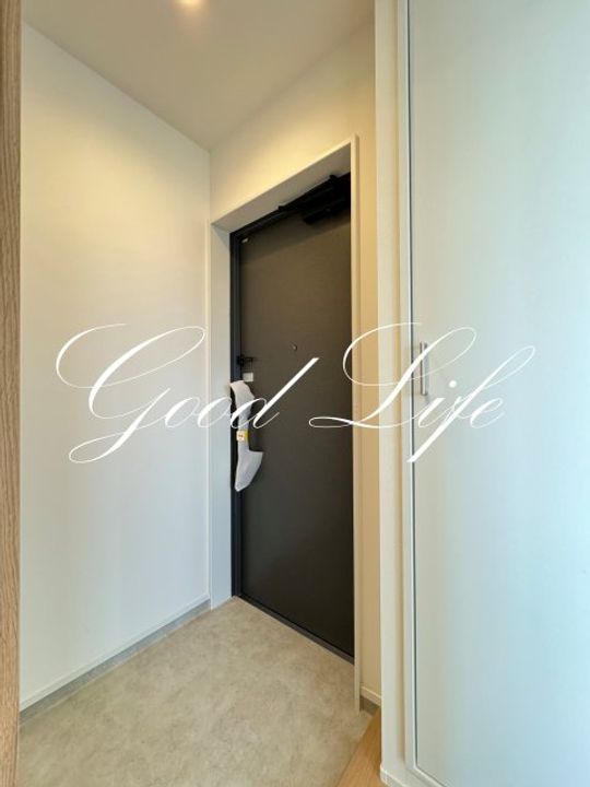 兵庫県小野市王子町(マンション)の賃貸物件の玄関