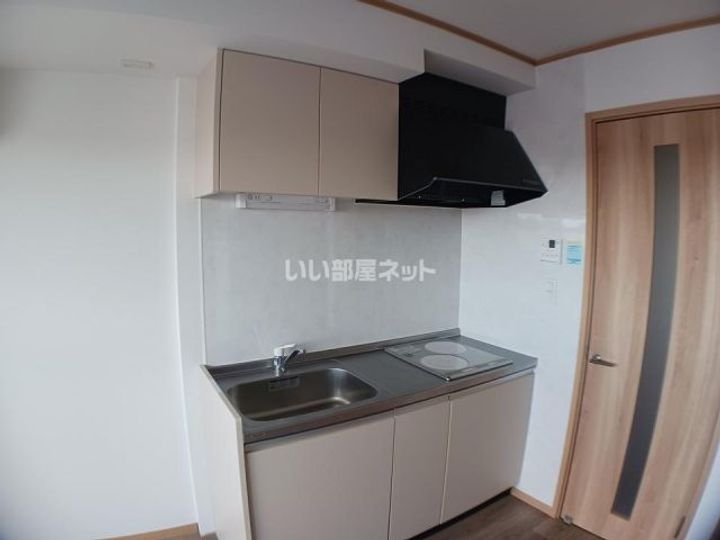 メリディアン岩沼壱番館のキッチン