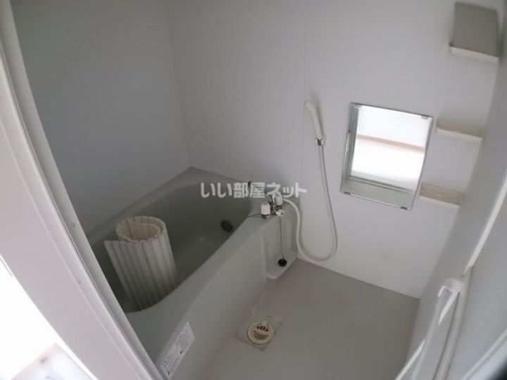 メリディアン岩沼壱番館の風呂