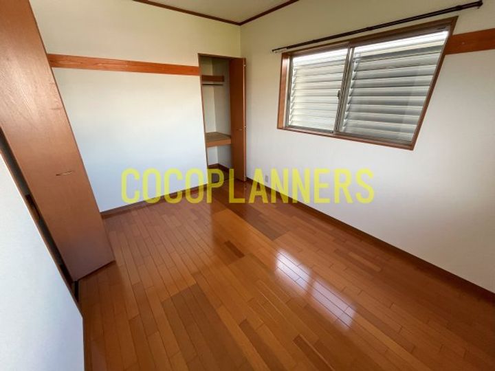 はぴふる長嶺 すみれ号の居間