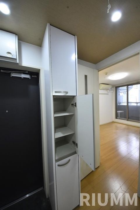 東京都豊島区巣鴨4(マンション)の賃貸物件の玄関
