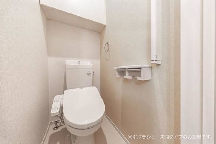 シェノンIIの内装