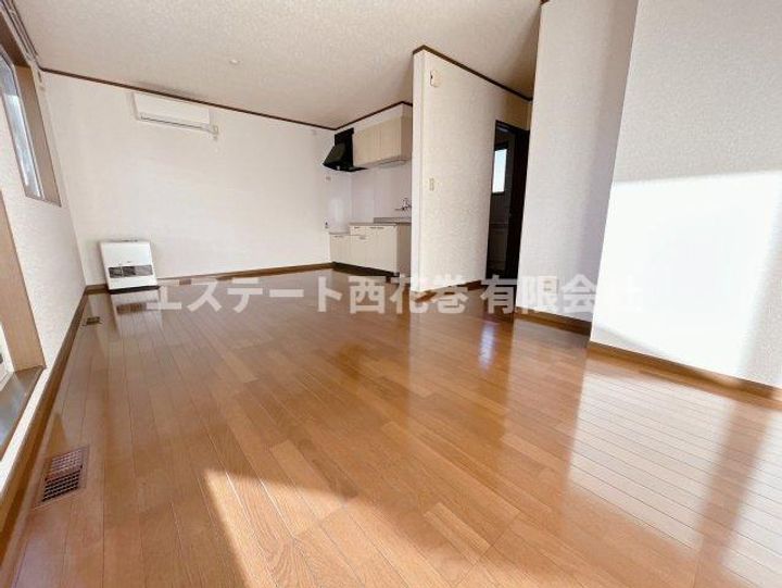 岩手県花巻市本館1(一戸建)の賃貸物件の居間