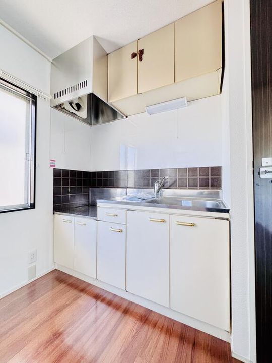 ラフィネヴィラ大福 弐番館のキッチン