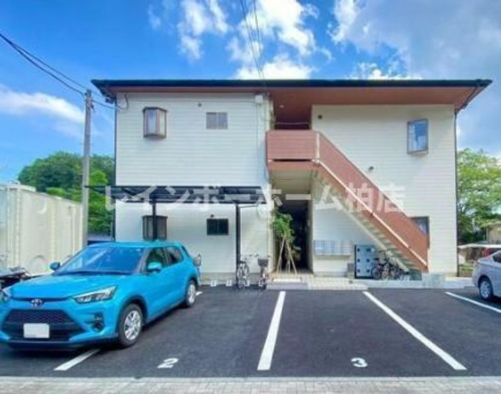 千葉県柏市逆井(アパート)の賃貸物件の地図