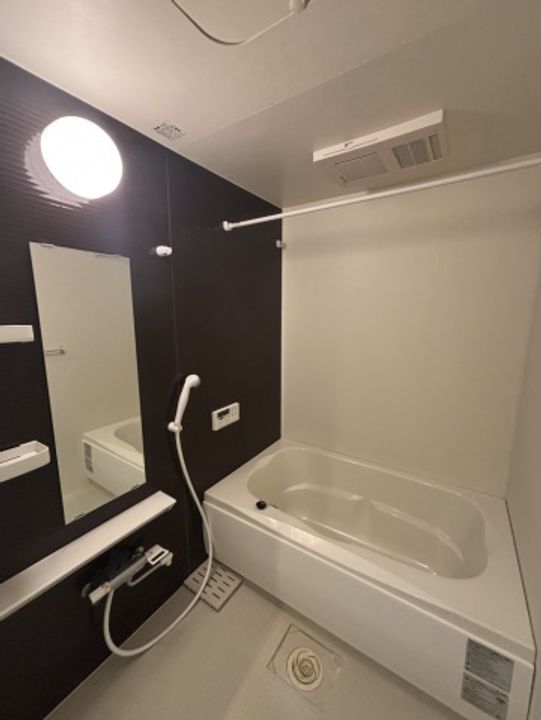 ハピネス1の風呂