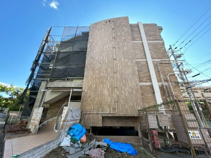 カルム東豊中の外観