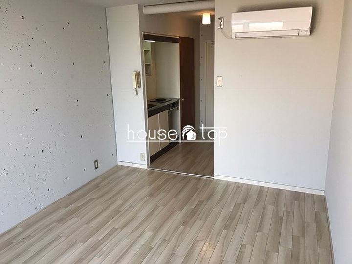 リベット甲子園の居間