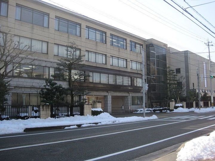 SLG泉の周辺