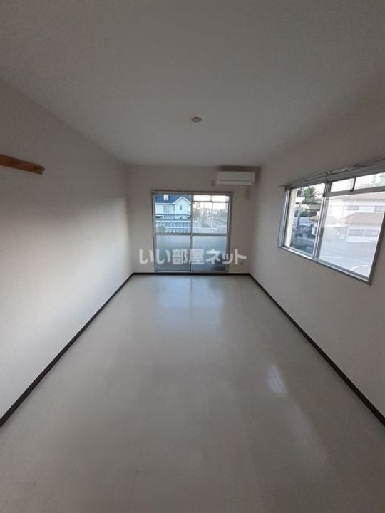 サンビレッジの居間