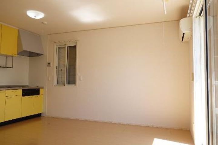 サンライズヒルズABCD棟の居間