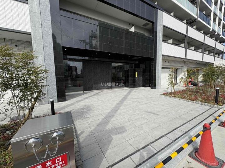 兵庫県神戸市兵庫区出在家町2(マンション)の賃貸物件の地図