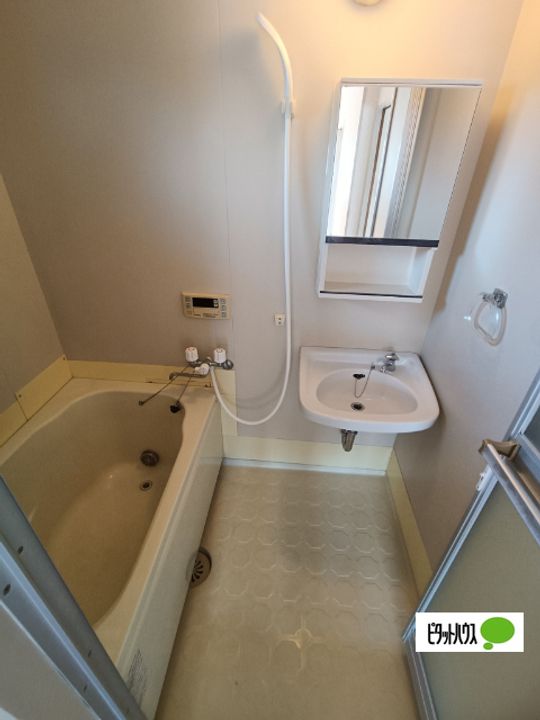 ヴィラ若宮 B棟の風呂