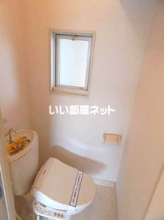 フレグランス七枝    ♯の内装