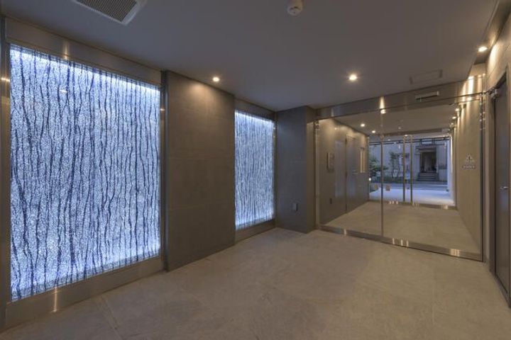 東京都新宿区新宿1(マンション)の賃貸物件の地図