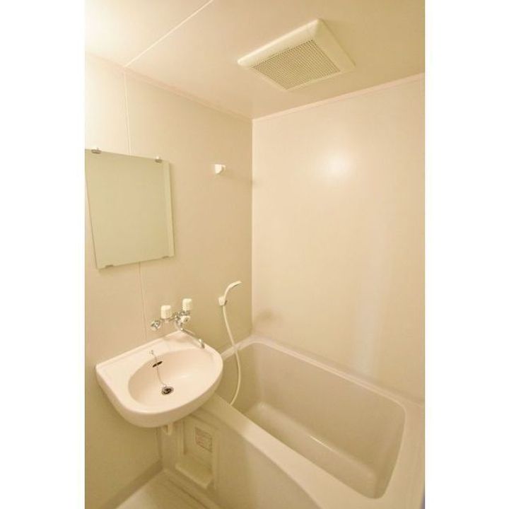 アプローズの風呂