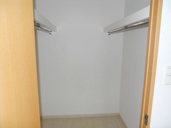 滋賀県栗東市小柿4(マンション)の賃貸物件の内装