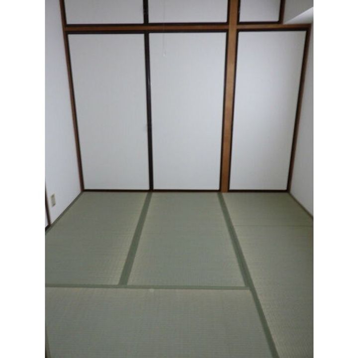 テーアイ二日町ビルの内装